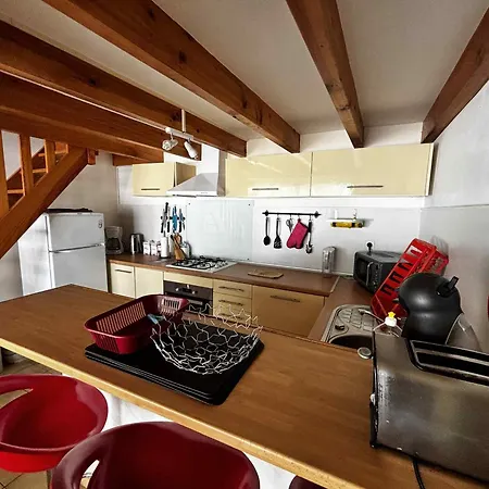 Maison Calme A La Terriere, Proche Et Commerces - Fr-1-194-335 *